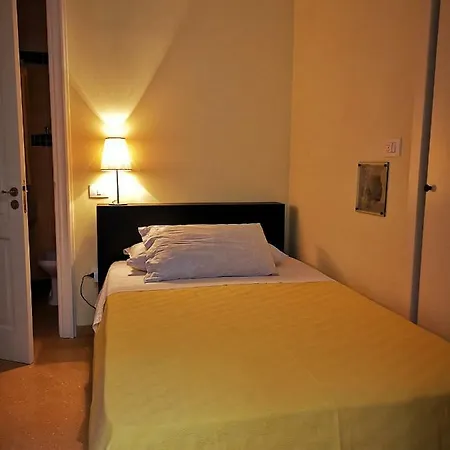 Corti Carmela Bed & Breakfast 3*