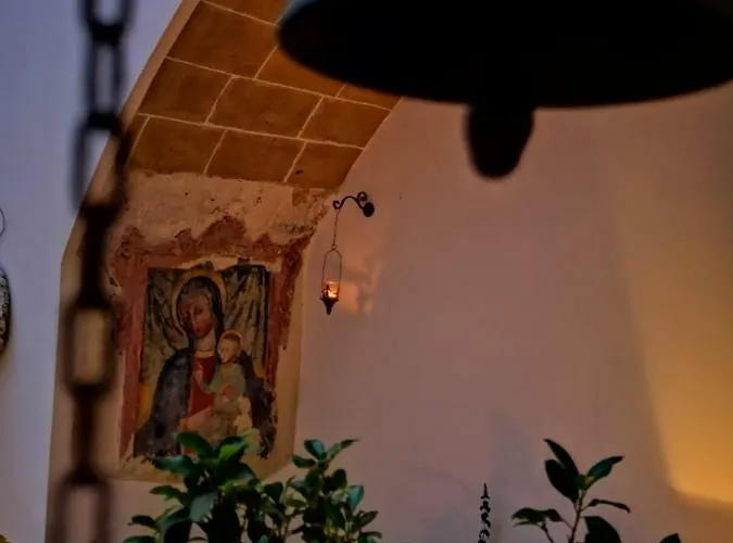 Corti Carmela 3*